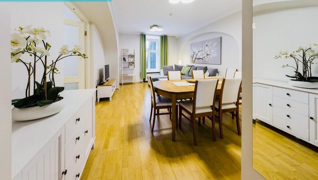 Tallinnhousing Knights And Nobility -3 Bdr Home מראה חיצוני תמונה